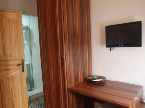 Tom Square Boutique Hotel