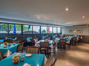 Oceano Copacabana Hotel