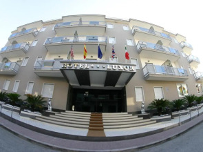 Hotel Luxor