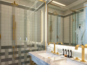 Nolinski Paris - Evok Collection