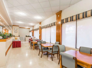 North Miami Beach Gardens Inn & Suites