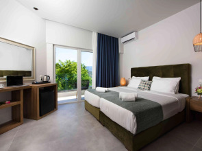 The Royal Grand Hotel