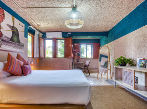 Отель Selina Cancun Laguna Hotel Zone