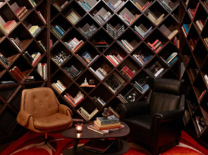 Отель Brown Acropol