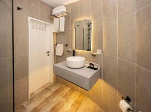 Отель Selvese Collection Hotel Galata 1875