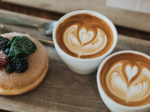 Executive Hotel Pacific