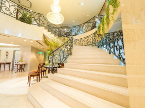 Shonan Kamakura Crystal Hotel