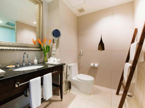 SUNSURI PHUKET, Nai Harn Beach