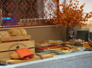 Bizotel Premier Hotel & Residence