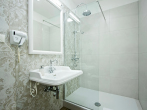 Plaza Marchi Old Town - MAG Quaint & Elegant Boutique Hotels