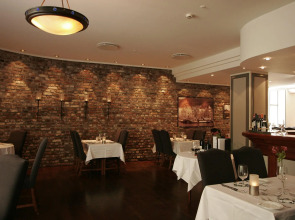 Отель Home Bryggen