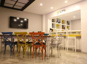 Letstay Hotel - Adults Only