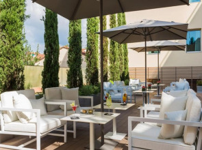 Glance Hotel In Florence