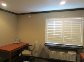 Deluxe Inn Redwood City