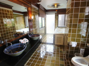 P.P. Palmtree Resort