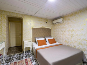 Alhambra Apart Hotel