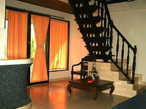 Hotel Lumbung Sari Legian