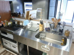 Tora Hotel Asakusa - Hostel