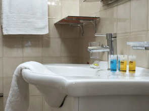 Studio Next to Agios Nikolaos Church