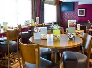 Premier Inn Glasgow City - George Square