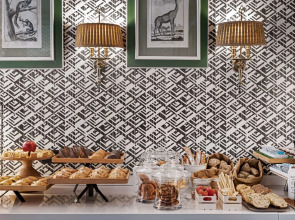 NH Collection Valencia Colón