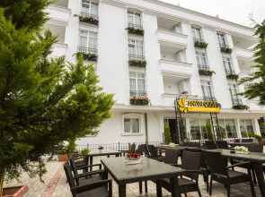 Andalouse Suite Hotel