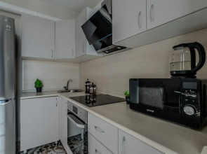 Green FOX на улице Бакинская 90