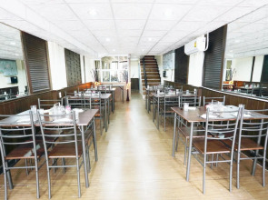 Sukhumvit 20 Guest House