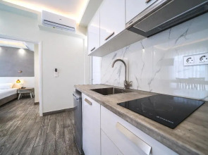 Porto Kalamaki Hotel