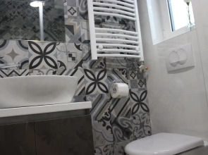 Home Living Apartments