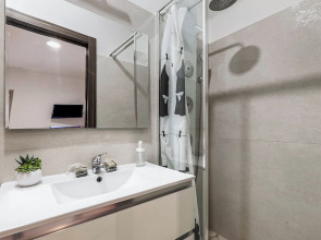 Pino 5 - 3 bedrooms Near The Sea