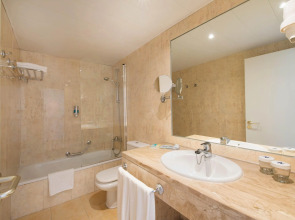 Iberostar Waves Ciudad Blanca