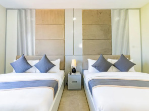 The Square Kampot Hotel