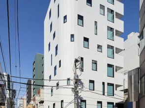 9h nine hours Ningyocho