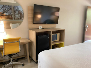 Отель Disneyland