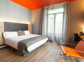 Petit Palace Plaza del Carmen