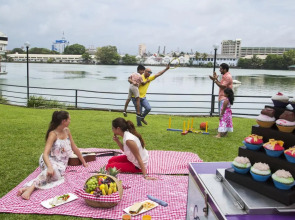 Cinnamon Lakeside Colombo