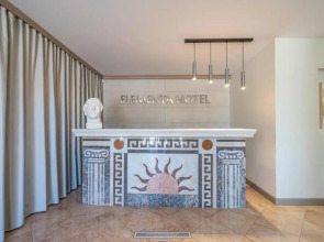Elementa Boutique Hotel