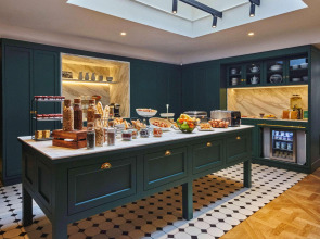 Mercure Versailles Chateau