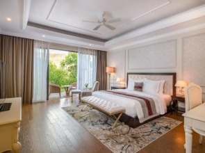 Nha Trang Marriott Resort & Spa, Hon Tre Island