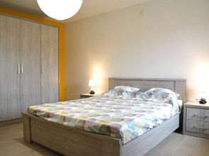 Vintage Holiday Home in Couvin near River