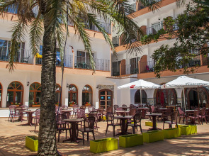 Hotel Comarruga Platja