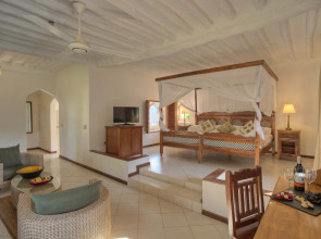 Bluebay Beach Resort & Spa