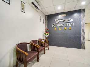 OYO 301 River Inn Hotel