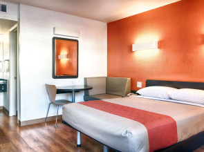 Motel 6 Mammoth Lakes, CA