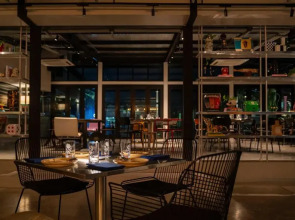 The StandardX Bangkok Phra Arthit