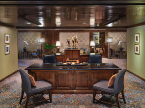 Anantara Siam Bangkok Hotel