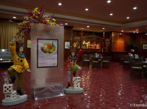 Waterfront Airport Hotel & Casino