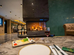 Del Lago Luxury Hotel By Saracoglu