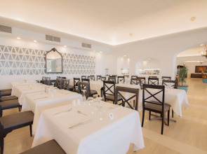 Corfu Holiday Palace Hotel